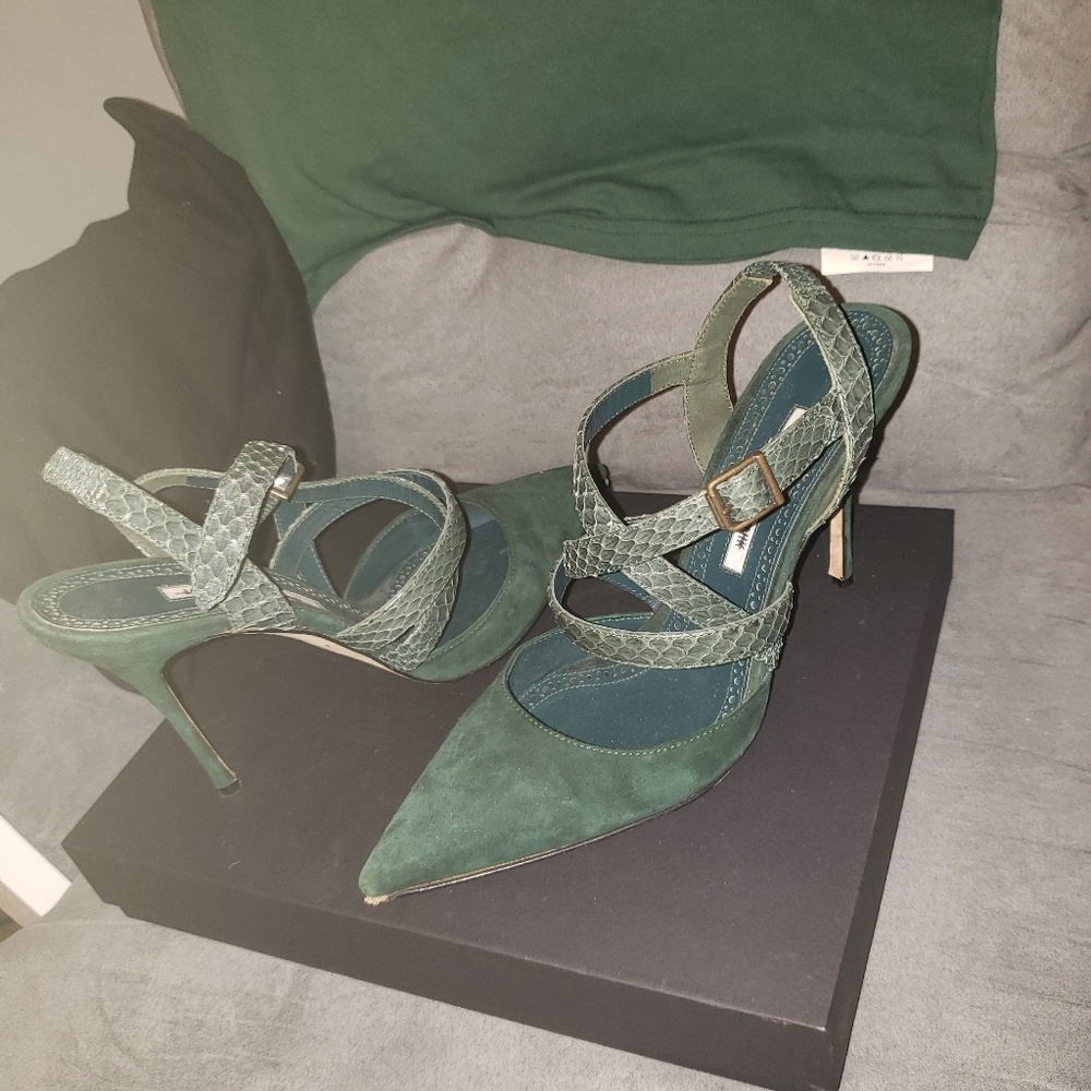 Green manolos blahnik
